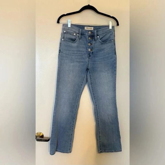 Madewell Denim - Madewell Cali-Demi Boot Button Fly Jeans in Size 26